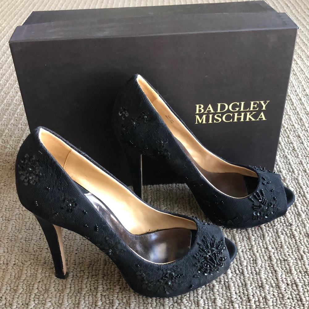 Basgkey Mischka Evening Peeptoe pumps